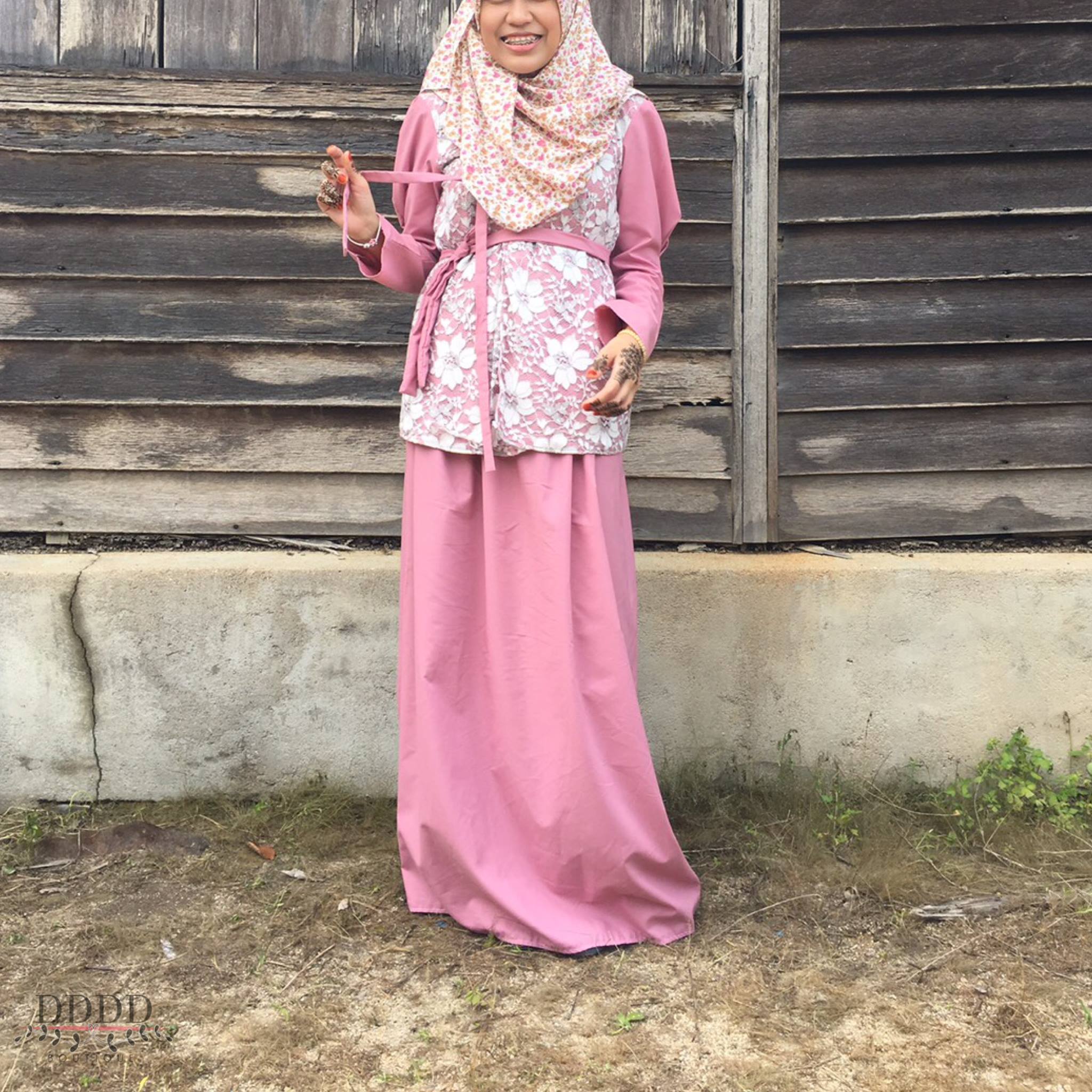 Mrs. N in Made-to-measure DDDD Raya piece. A fusion of Kebaya and Hanbok!