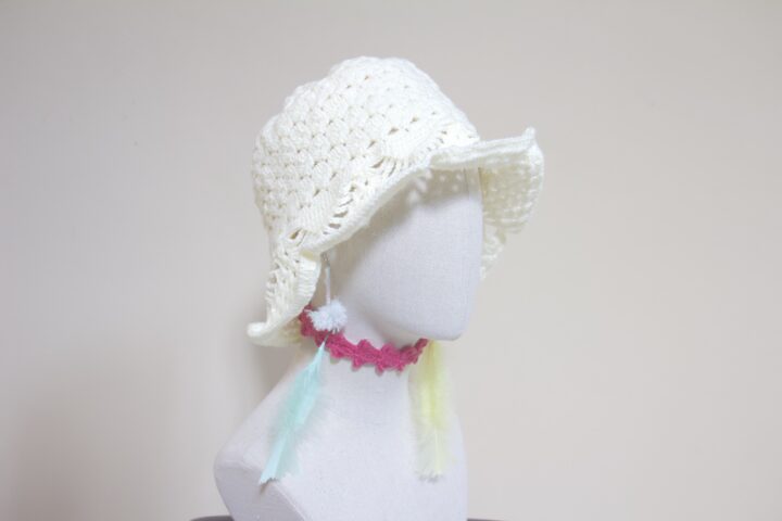 Blanc Tulip Hat